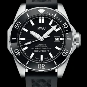 MWC 100atm / 3.280ft / 1000m waterbestendig duikhorloge in roestvrijstalen kast met heliumventiel op siliconen band / 100% Zwitsers gemaakt met een Sellita SW200 26 Jewel automatisch uurwerk