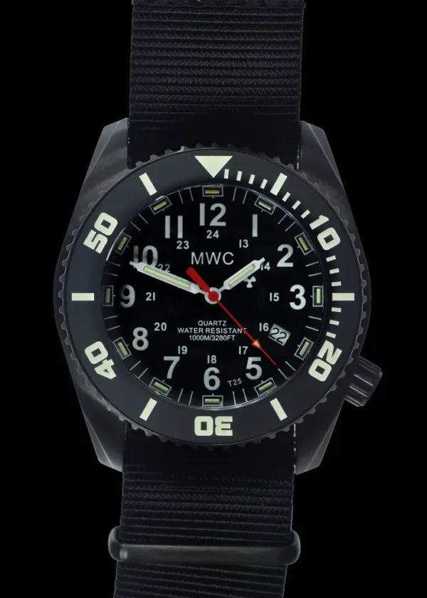 MWC "Depthmaster" 100atm / 3.280ft / 1000m waterbestendig militair duikhorloge in PVD roestvrijstalen kast met GTLS en heliumventiel (batterijduur 10 jaar)