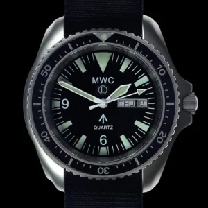 MWC 1999-2001 Pattern Quartz Day/Date Militair Duikhorloge in Covert Black PVD met Saffierglas