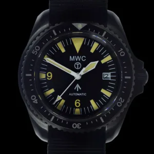 MWC 1999-2001 Patroon Zwart PVD Automatisch Militair Duikhorloge met Retro Lichtgevende Verf