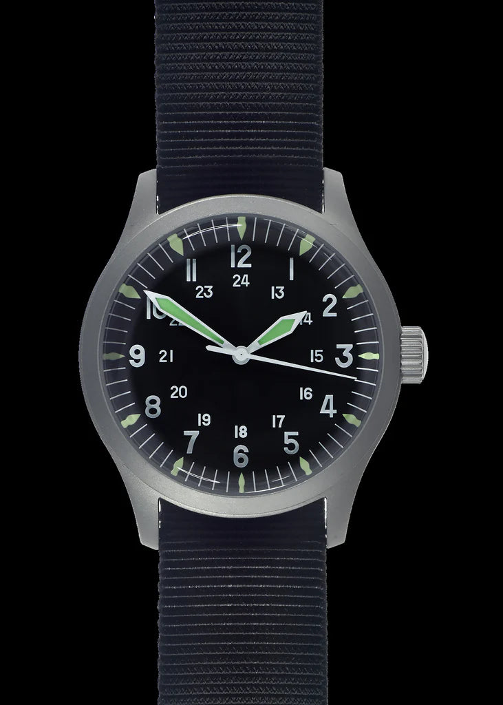 MWC GG-W-113 Klassiek horloge uit de jaren 60/70
