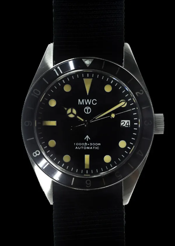 MWC Classic 1960s Pattern Dual Time Zone Automatic Divers Watch met Retro Luminova-verf en saffierglas