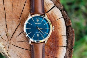 Top 5 functies die elk militair horloge moet hebben